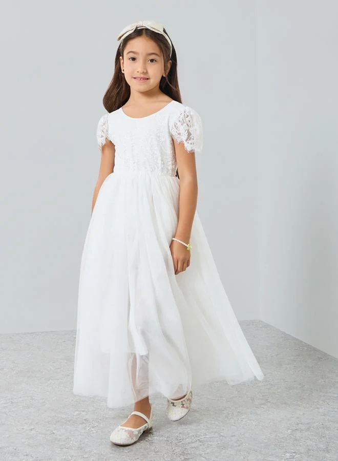 تايك تو فستان طويل بناتي تول ودانتيل أبيض بأكمام منفوخة